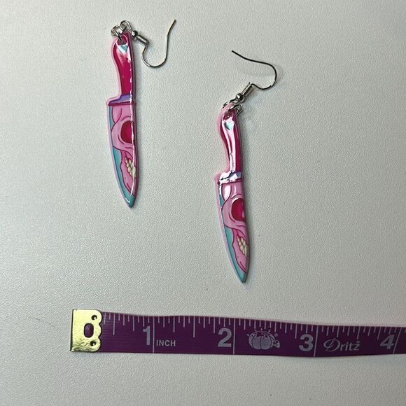 Pink Skull Print Butcher Dangling Earrings - Picture 5 of 10